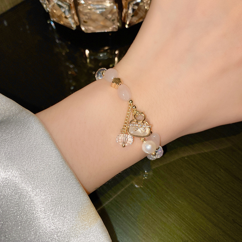 Strawberry Quartz Pearl Personality Lock Pendant Bracelet Female Light Luxury and Simplicity Bracelet