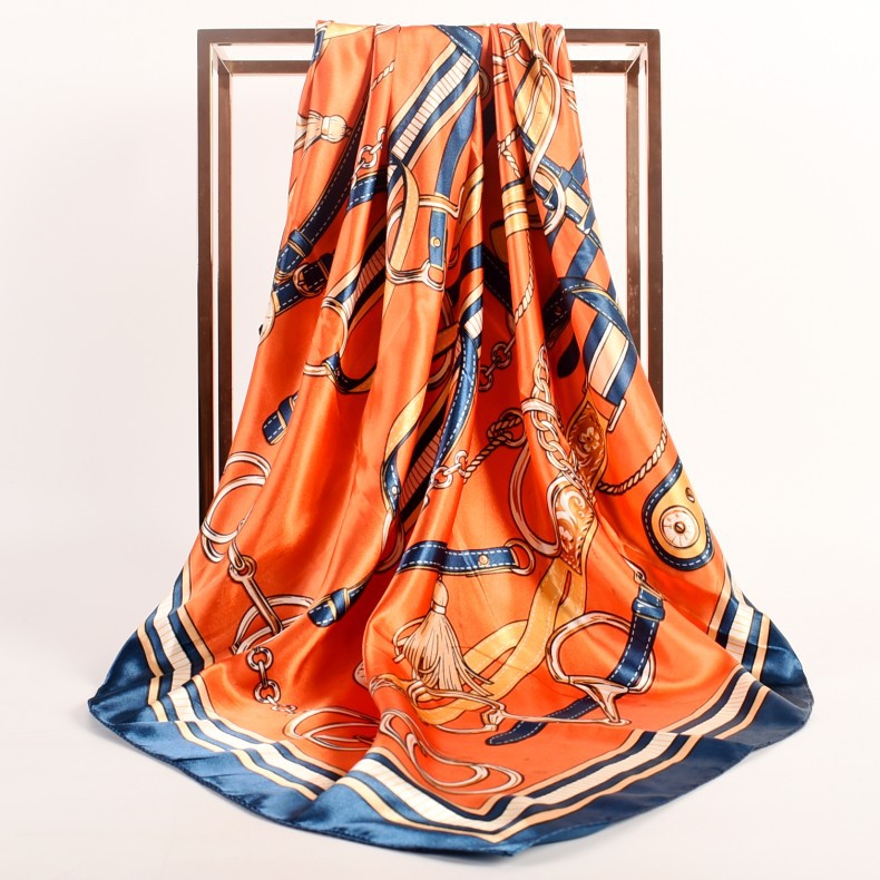 90 Large Kerchief Korean Fashion Women&#039;s Autumn and Winter New Chain Lock Square Scarf Scarf Shawl Wholesale Spot