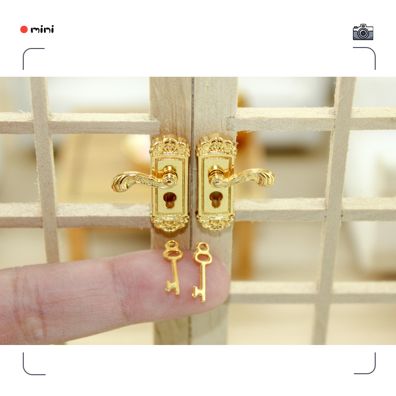 1:12 Miniature Candy Toy Scene Model Ob11 Dollhouse Accessories Mini Decoration Retro Pattern Door Lock B166