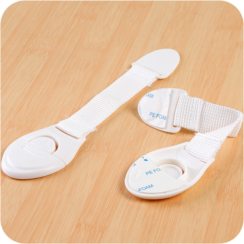Baby Multi-Functional Cloth with Lock Baby Safety Lock Children Lock Drawer Plastic Toilet Lock Cabinet Door Refrigerator Lock
