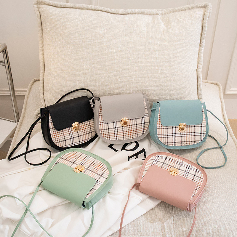 Cross-Border Women&#039;s Plaid Contrast Color Semi-Round Square Bag Wholesale 2021 Summer New Personalized Bag Cover Lock Mobile Phone Bag