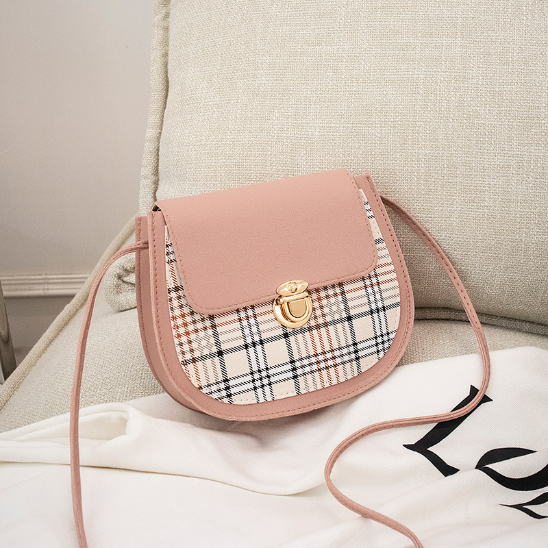 Cross-Border Women&#039;s Plaid Contrast Color Semi-Round Square Bag Wholesale 2021 Summer New Personalized Bag Cover Lock Mobile Phone Bag