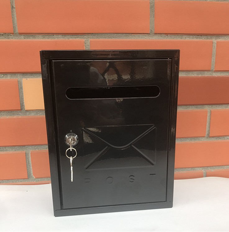 Villa Home Hanging Wall Mailbox Vintage Door with Lock Letter Box European Garden Outdoor Rainproof Post Box Wholesale