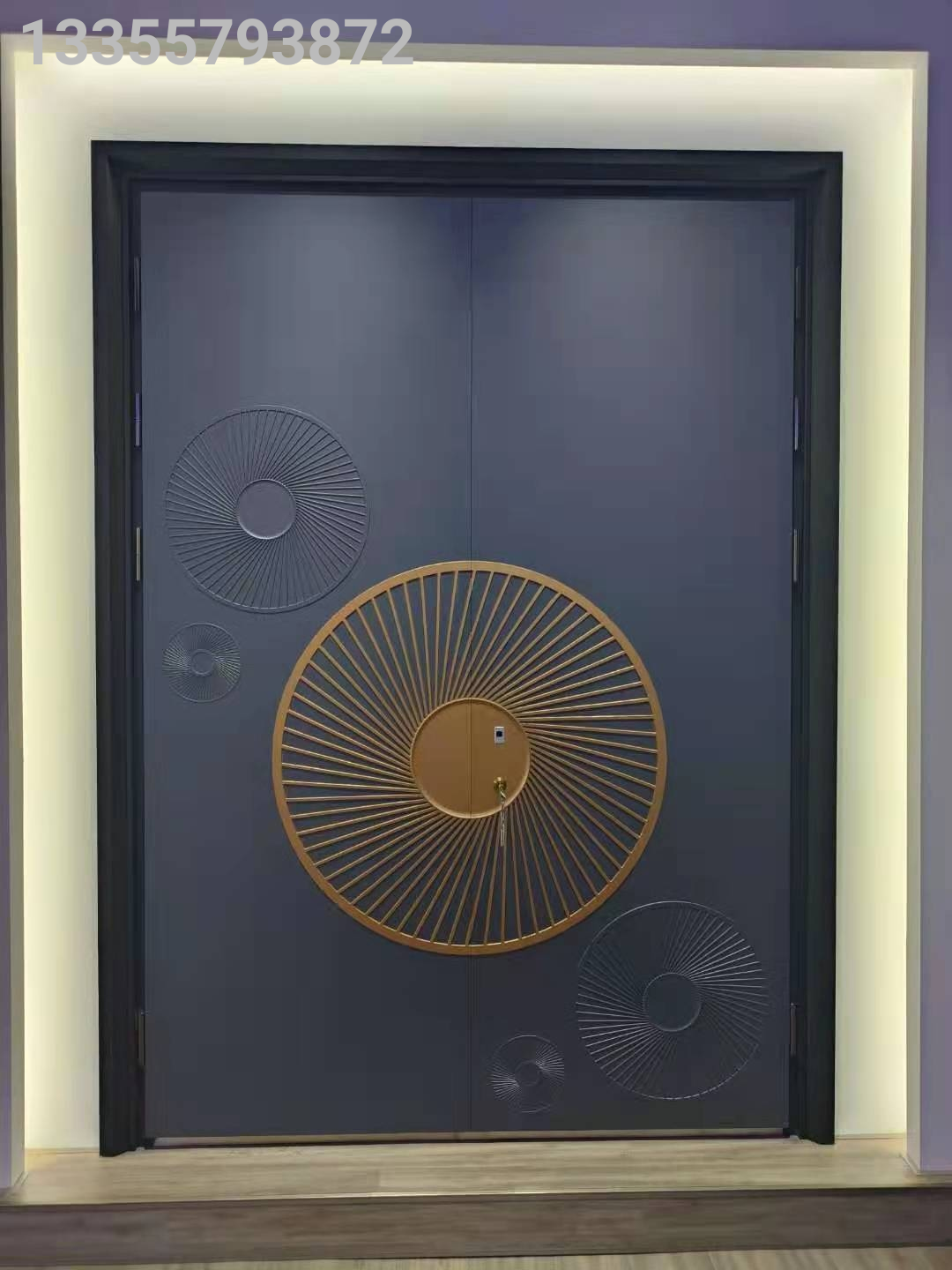 Class A Anti-Theft Door Household Entrance Door Smart Fingerprint Lock Door Steel Safety Door