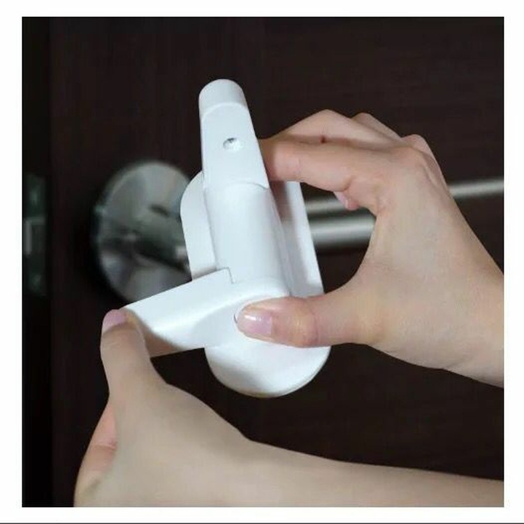 Child safety guard Door handle baby safety Lock