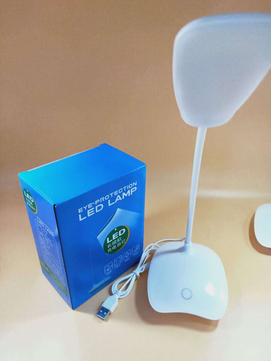 USB Table Lamp Led Learning Eye Protection Desk Lamp Reading Learning Three Gear Touch Switch Gift Gift Table Lamp