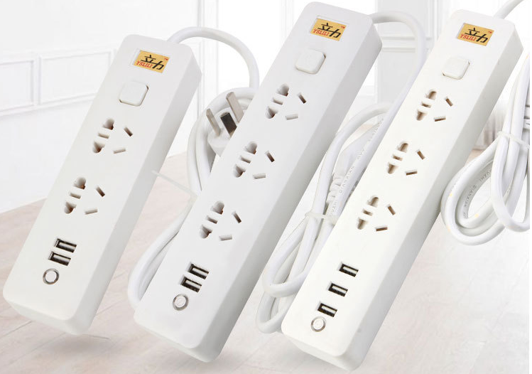 Lili Intelligent New National Standard Charging USB Socket Household Safety Door Power Strip Multi-Function Switch with Wire Power Strip