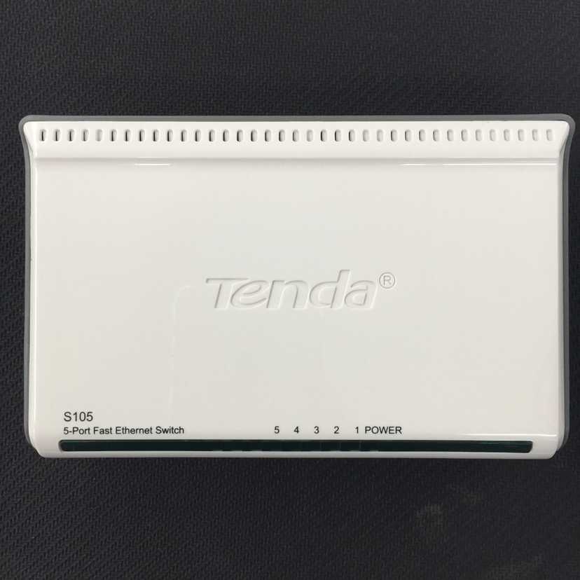 Tenda S105  5-Port  Fast  Ethernet  Switch