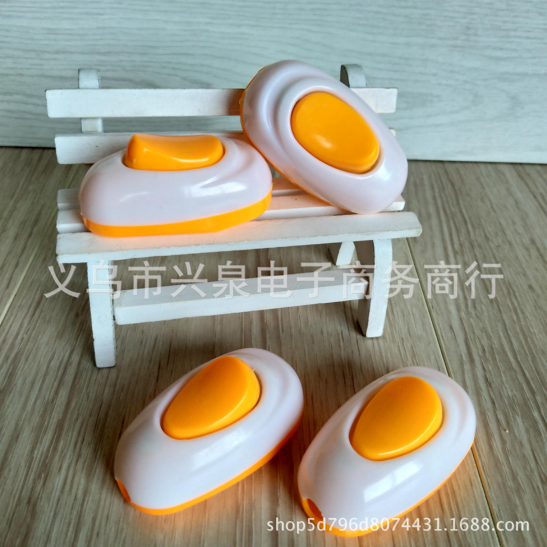 Switch Bedside Switch Button Switch One Yuan Store Switch One Yuan Two Yuan Department Store Wholesale