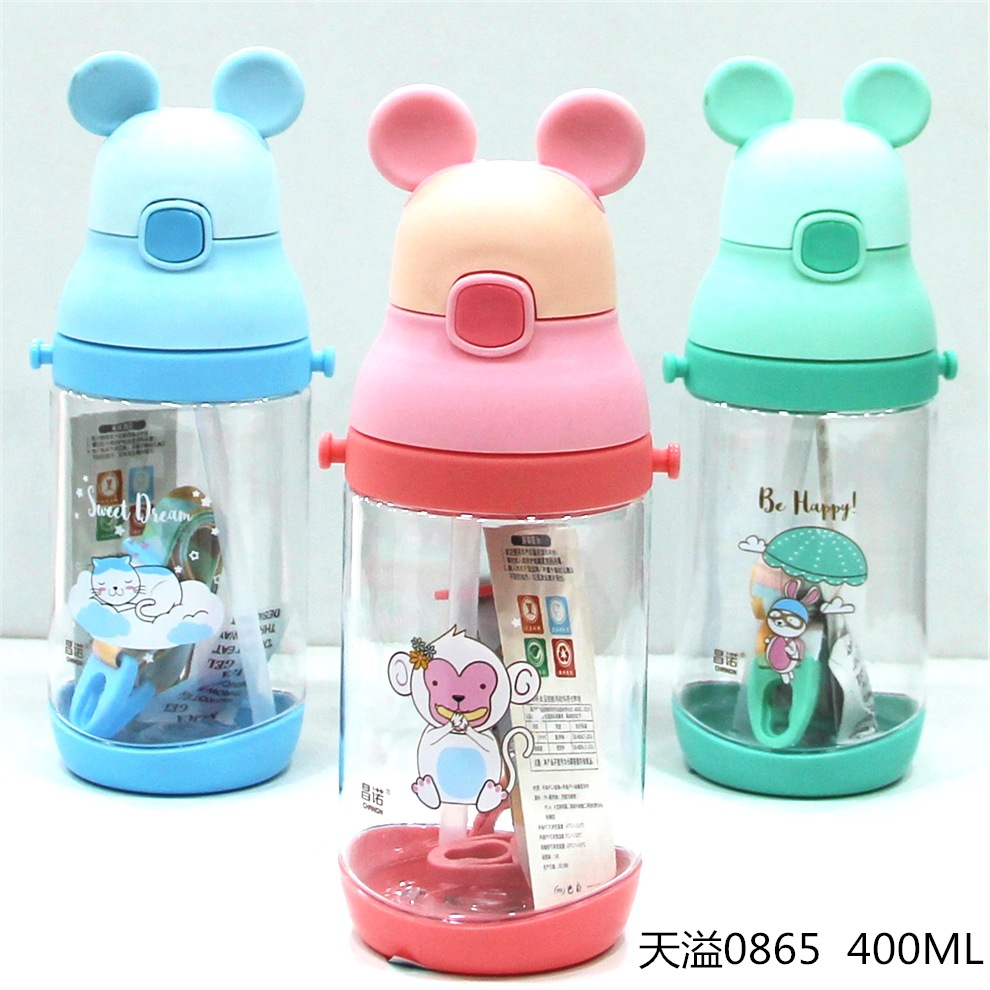 New Children&#039;s Cartoon Strap Straw with Scale Bounce Switch Water Cup Food Grade PC Material Plastic Water Bottle