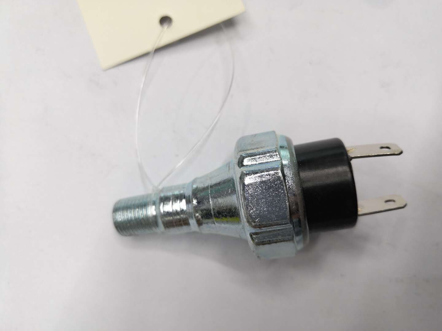 Oil pressure switch/ oil pressure switch/sensor