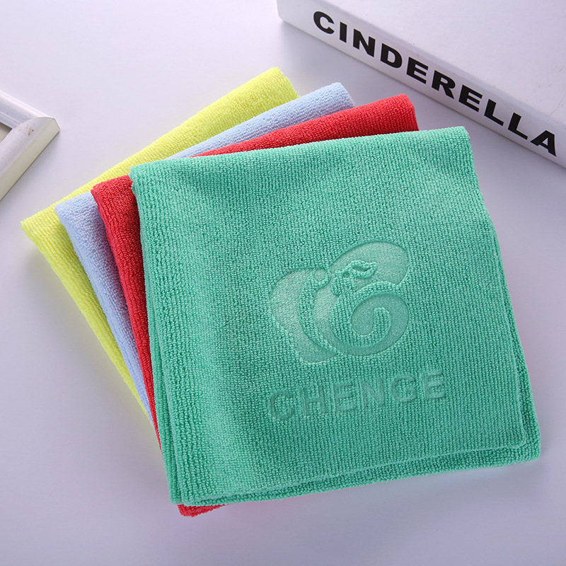 Ultra - fine fiber car towel waxed and plated crystal car wash to endless towel ultrasonic cutting edge lacquered interior cleaning towel