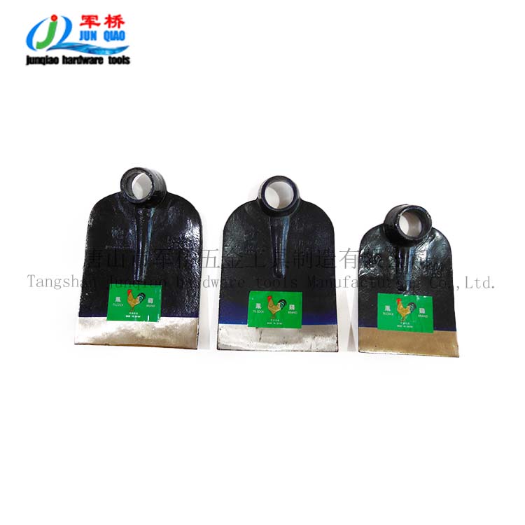 factory Wholesale exported to Africa Uganda road rail steel hoe  gardening  digging Hoe H304