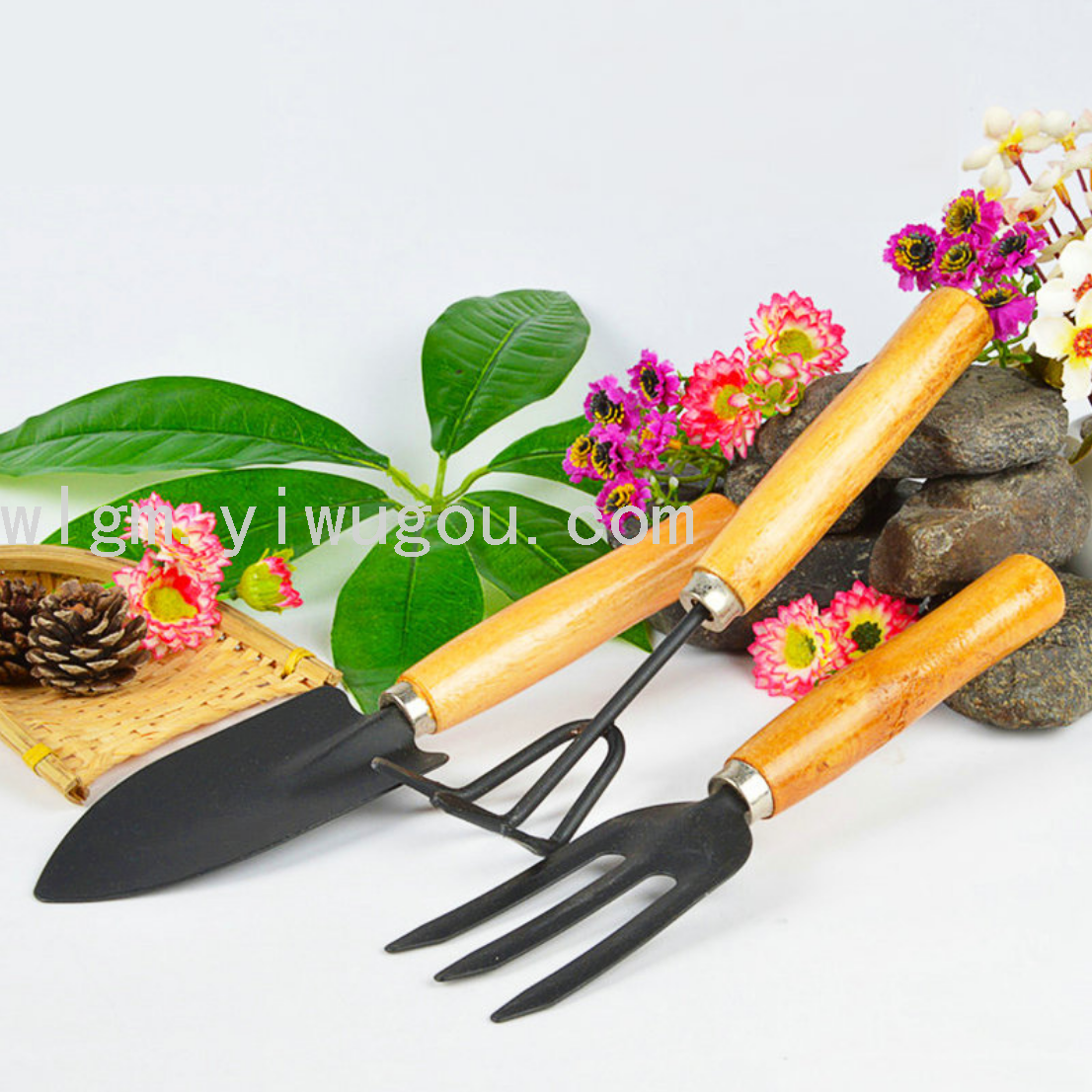 Mini Garden Tools, Set of 3 Bonsai Modeling Tools Small Shovel Rake Shovel Children Gardening Succulent Tools