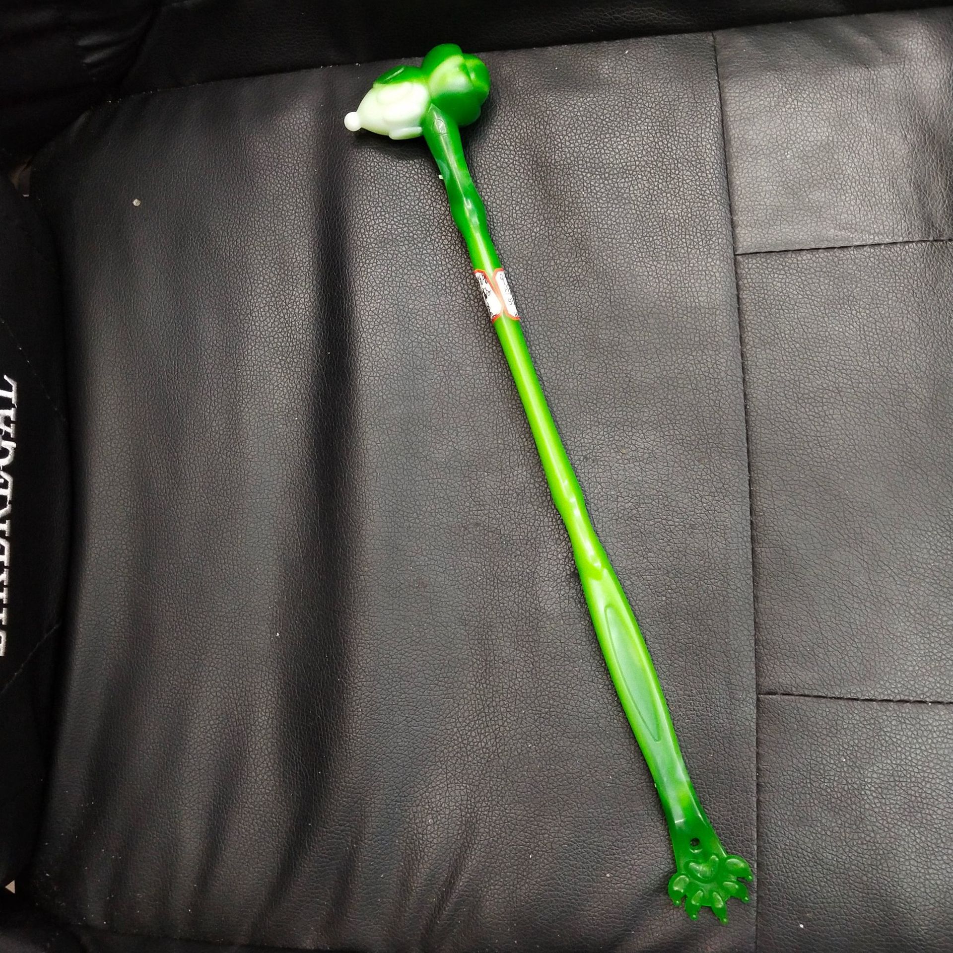 Constantly Folding Plastic Massage Hammer Two-Color Massage Hammer Massage Not Asking for Itching Rake Back Massage Hammer Back Scratcher Itching Climbing