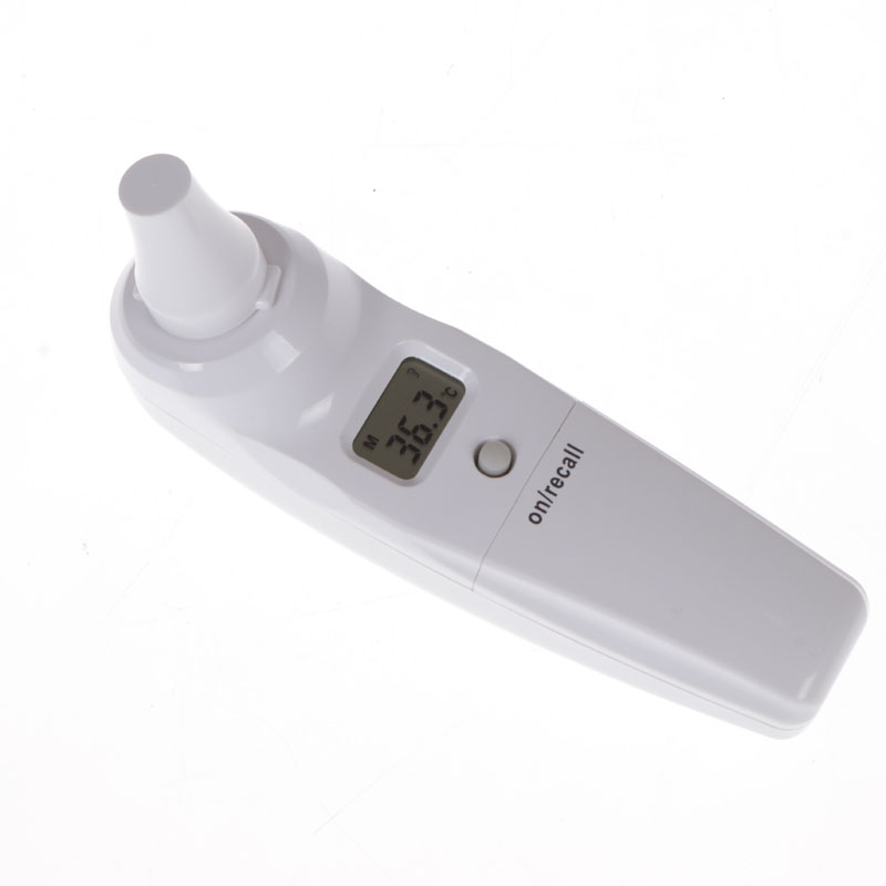 Infrared ear thermometer