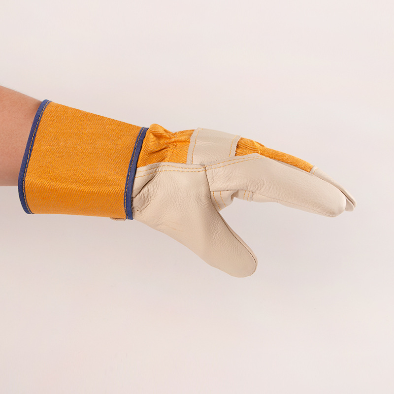 Yellow Rubber Velvet Cowhide Gloves Labor Protection Cotton Gloves with Rubber Dimples Customized Industrial Labor Insurance Rubber Latex Gloves