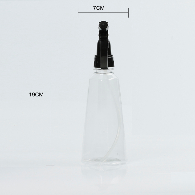 The Spray bottle of 300 ml disinfectant where sailor clasp the Spray