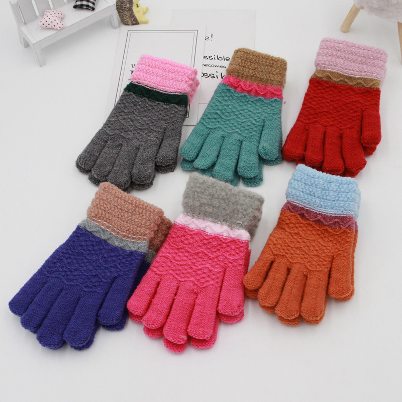 Children&#039;s winter new Children&#039;s gloves women knitting gloves thermal geometry points to wool gloves