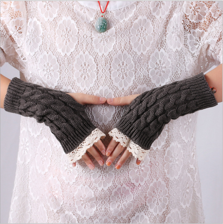 Knitting Wool Gloves Beautiful and Beautiful Lace Lengthened Wristband Winter Women&#039;s Thermal Knitting Half Finger Gloves