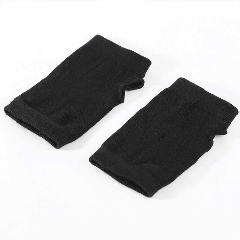 New black gloves for men and women half finger knitting gloves manufacturers direct wholesale.