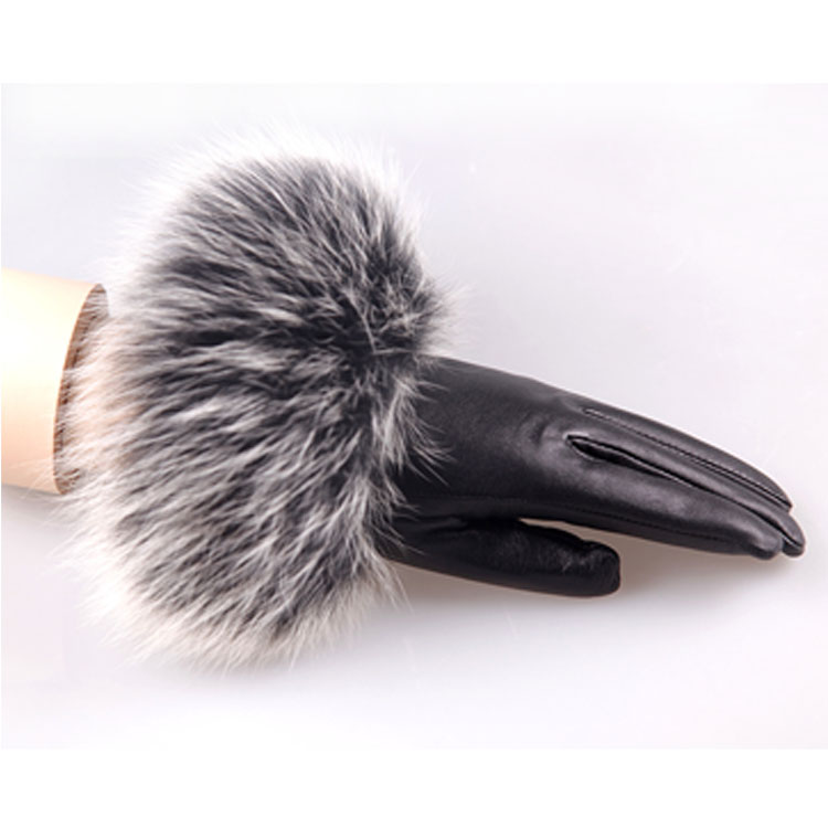 Hundreds of Tiger glove. high-grade racoon Mauga Sheepskin gloves, ladies real fur gloves