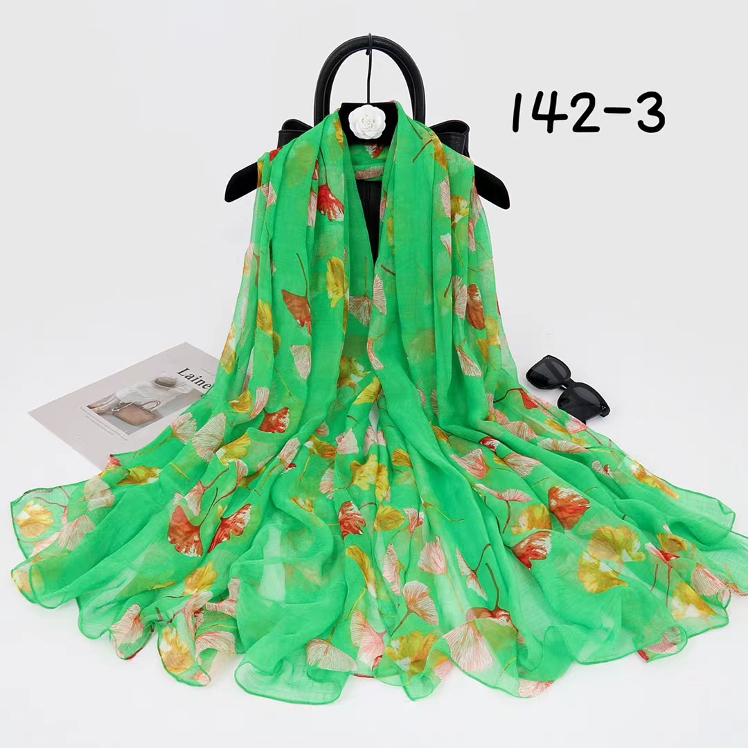 2022 New Spring and Autumn Elegant Graceful Silk Scarf Western Style Mid-Length Fashion Beach Towel Summer Sunscreen Shawl Decoration