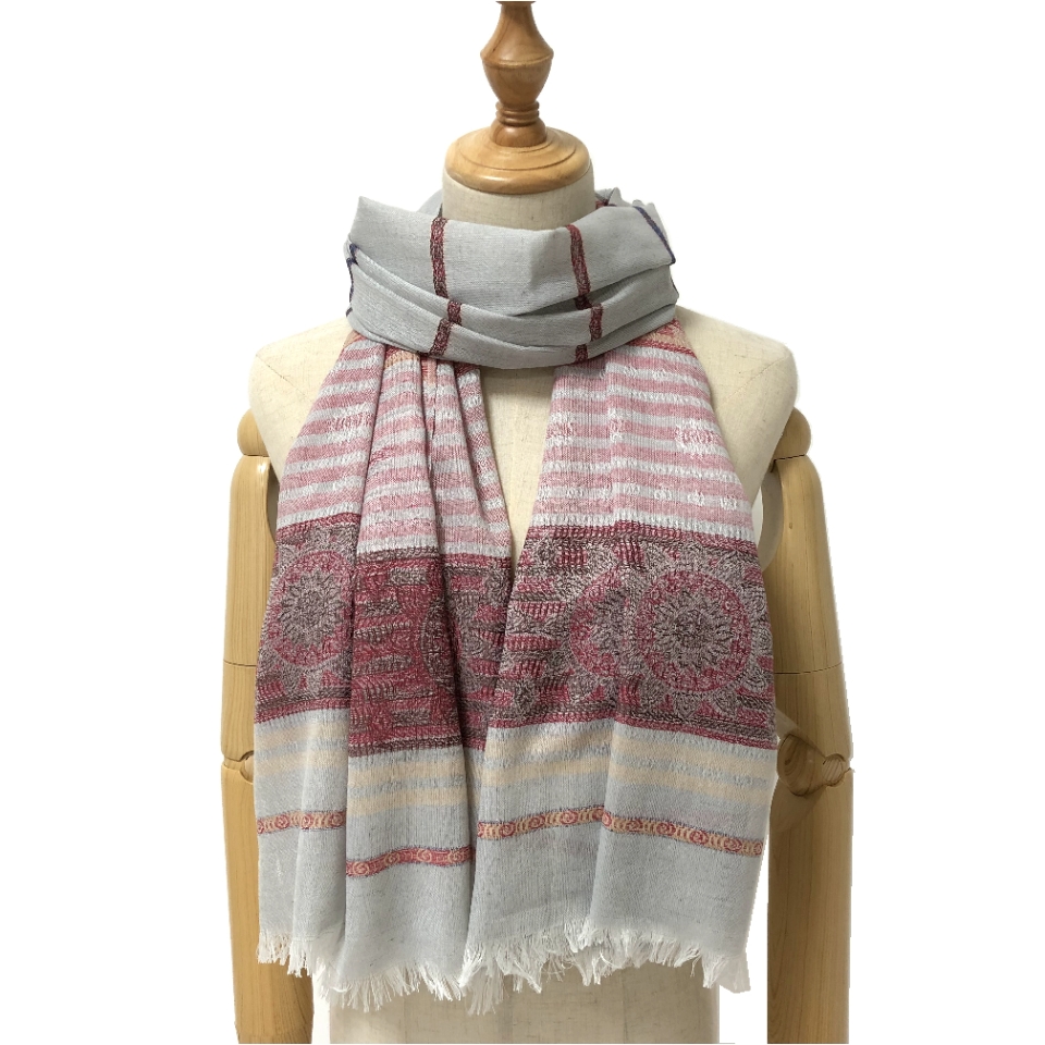 Sunflower Bohemian jacquard wearing hijab yarn-dyed scarf