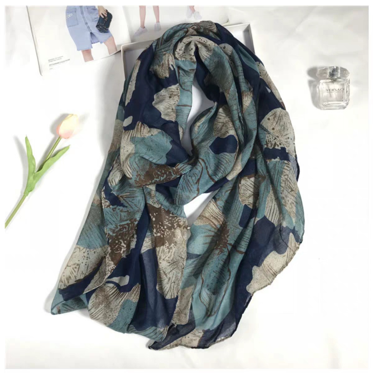 Voile Printed Scarf Begonia Large Flower Pattern Scarf Women&#039;s Warm Scarf Factory Direct Supply Cross-Border Hot Selling