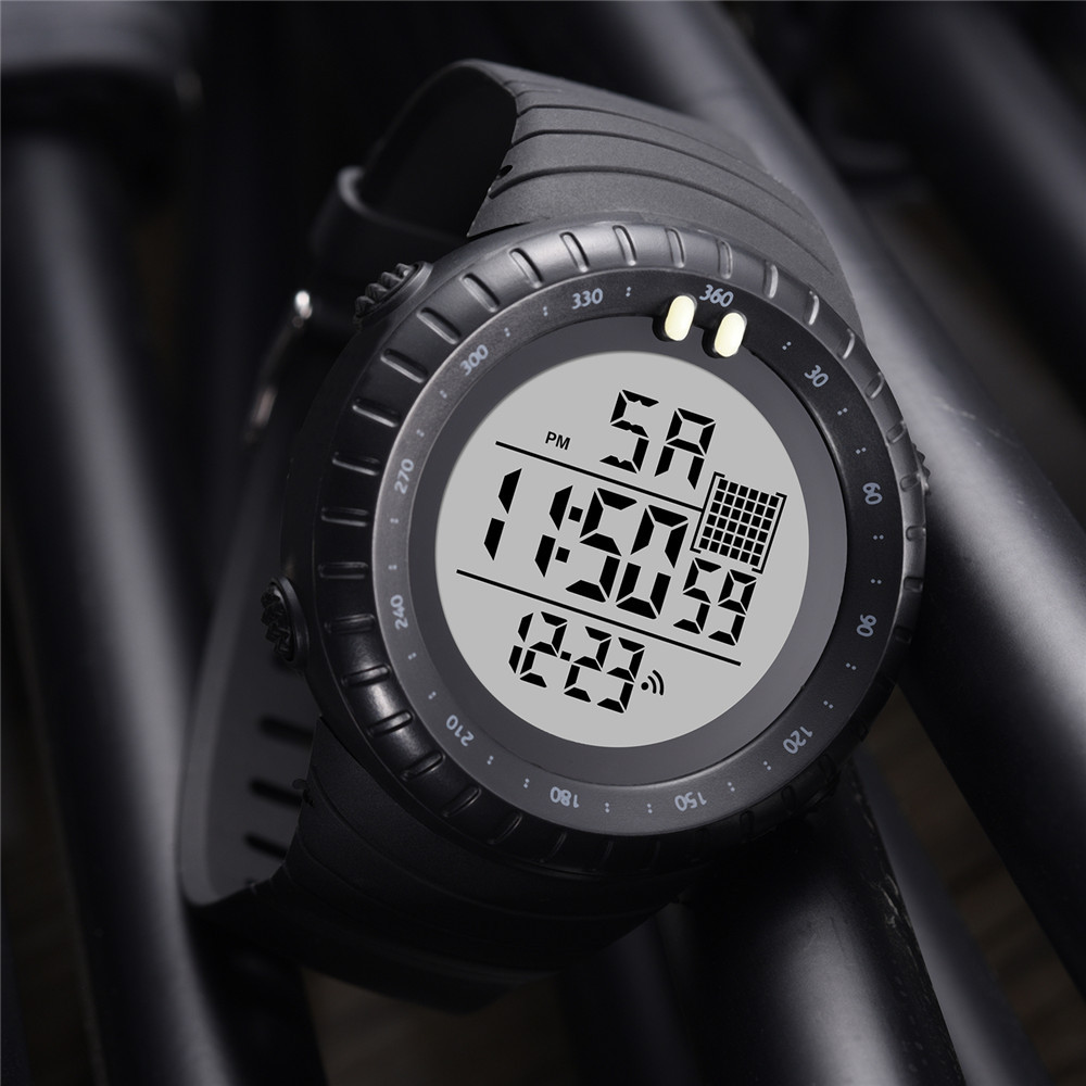 Multifunctional Sports Swimming Waterproof Men&#039;s Watch Date Display Luminous Alarm Electronic Watch Student Sport Watch