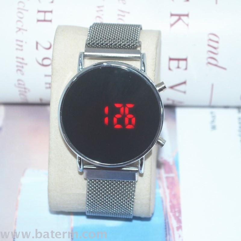 Fashionable hot-selling large dial round magnetic strap led student sports watch led watch