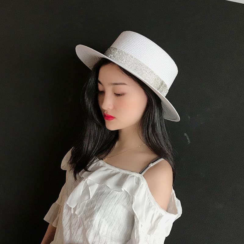 Glowing hat  Rhinestone Flat Straw Hat Summer Outdoor Sun-Proof Beach Hat Women&#039;s British Fashion All-Matching Straw Hat