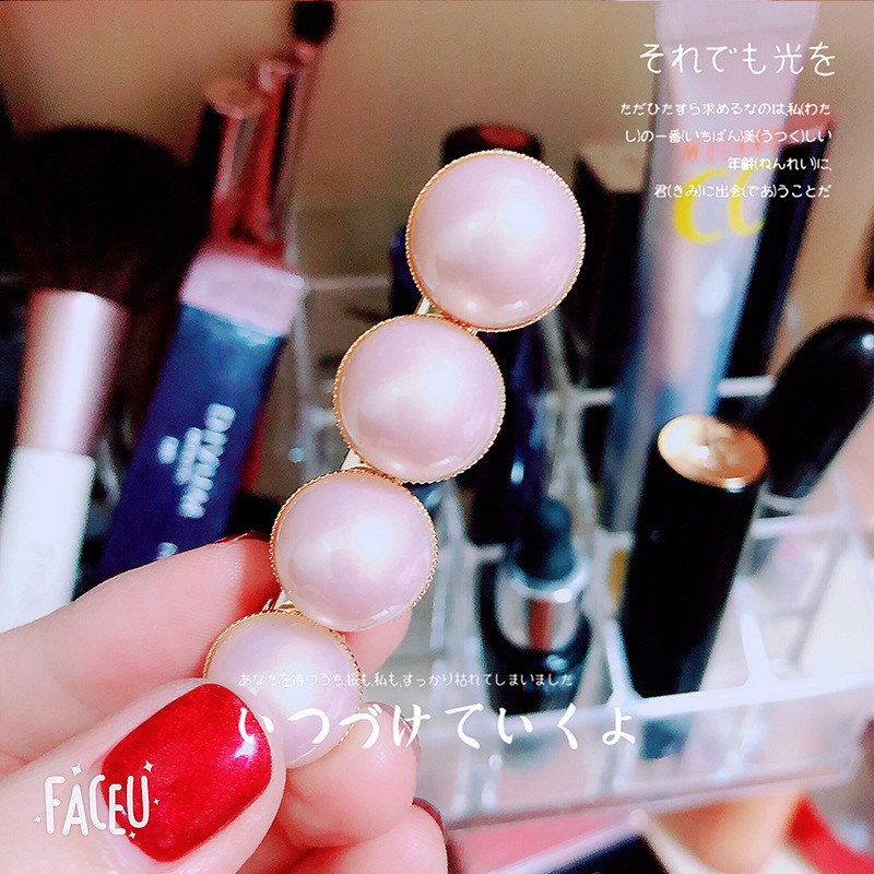 Manufacturers direct macaroon beans pearl hairpin sweet lovely young duck mouth hairpin bangs clip Korean women