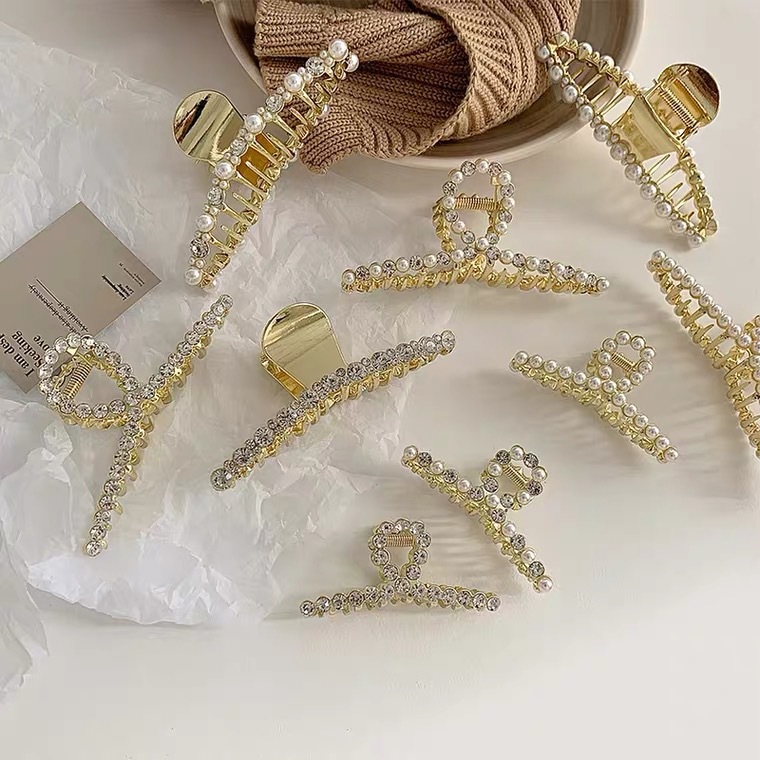 Women&#039;s Korean-Style Rhinestone Ins Pearl Hairpin Large Grip Hair Claw Hair Clip Top Clip Shark Clip Hairware
