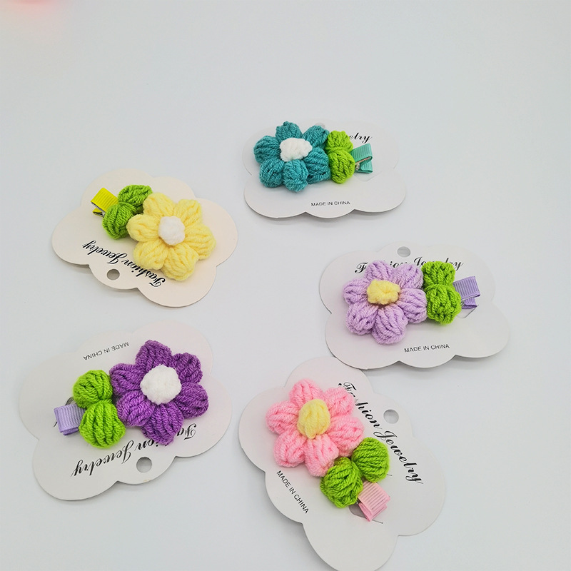  Winter New Girl Cute Edge Clip Handmade Wool Crochbarrettes Girl Flower Ins Japanese and Korean Hairpin Flower Hairpin