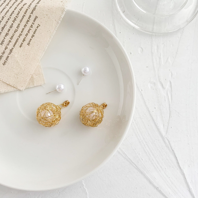 Korean Style 925 Silver Needle Bird&#039;s Nest Pearl Frosty Style Earrings Metal Hollow Ball Ball Simple Personality Graceful Earrings Female