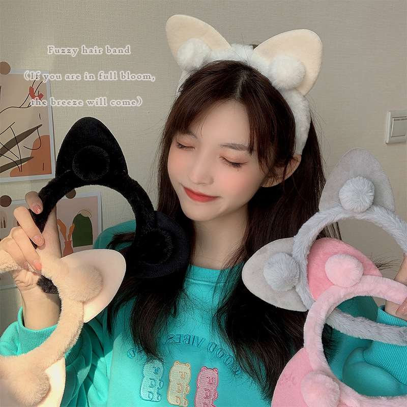 Japanese and Korean Cartoon Cute Little Wild Cat Headband Furry Triangle Cat Ears Fur Ball Face Washing Hair Fixer Headband Hairpin Tide