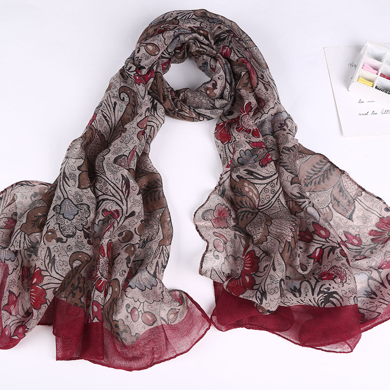 2021 New Voile Bohemian Print Spring and Summer Leisure Women Scarf Shawl Hijabs