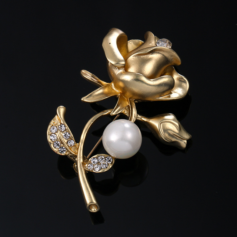 Private Custom Brooch Customized Alloy Rhinestone Corsage Clothing Pin Accessories Customization as Request
