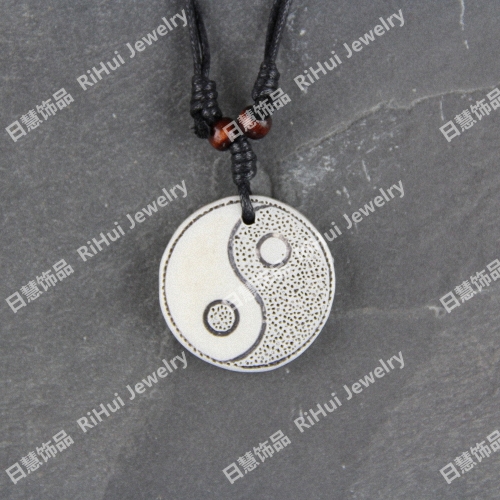 Special promotion wooden bead ox bone necklace exotic personality jewelry Chinese Taoist tai chi circle X0343