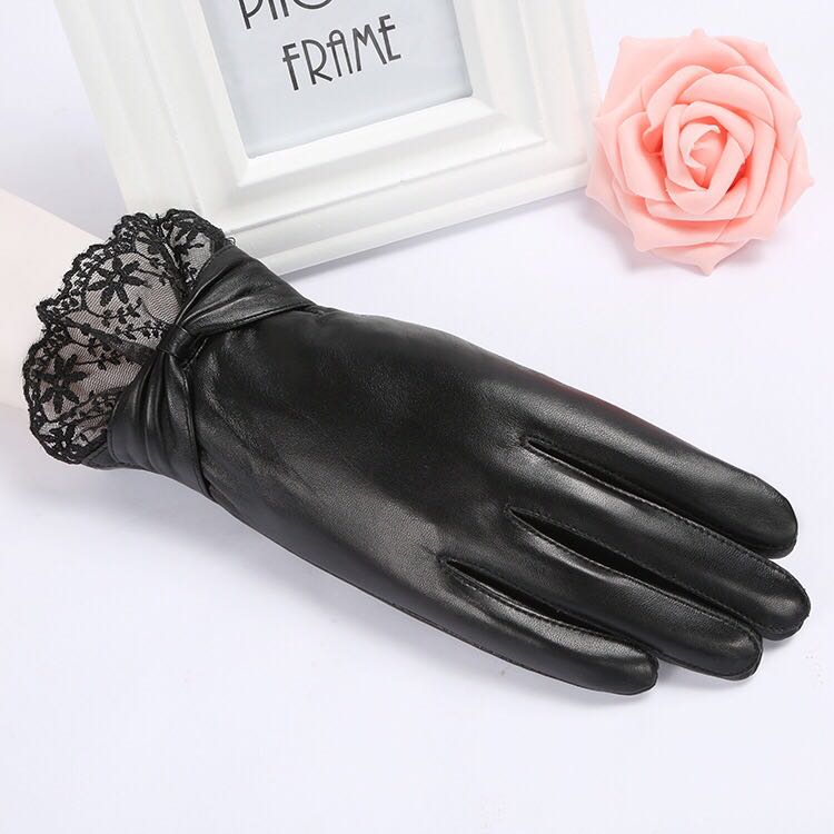 Female leather gloves autumn and winter add velvet thickened touch screen Korean style lace bow style gloves to drive against cold tide