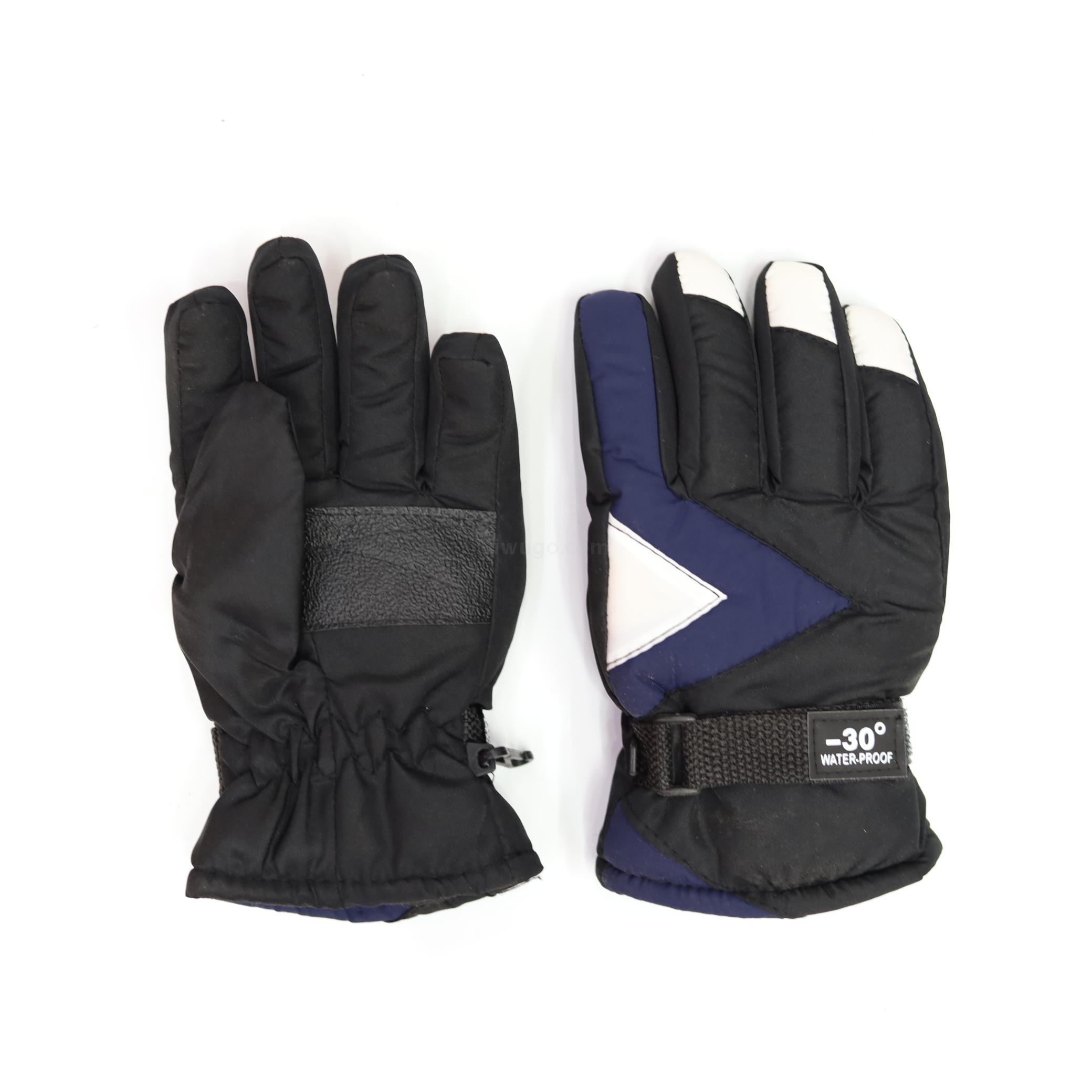 Cotton gloves men&#039;s fashion warm ski gloves are opened to windproof electric car gloves