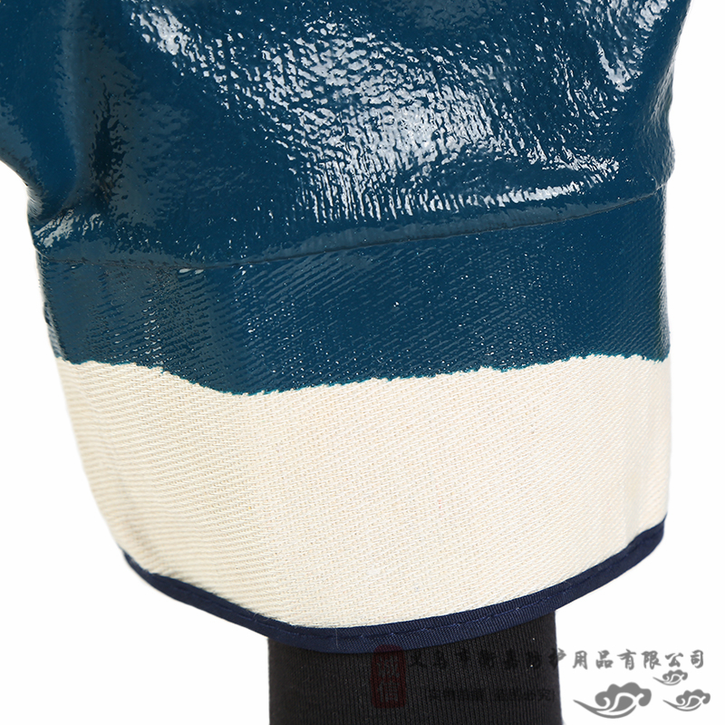 Impregnated, oil-resistant, full-hung gloves with large and durable oil-resistant nitrile canvas gloves are thickened with electric welding labor protection gloves