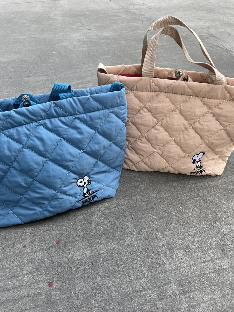 Japanese Style New Snoopy Rhombic Shoulder Messenger Bag Large Capacity Fashion All-Match Handbag Multi-Functional Mummy Bag Japanese Style New Snoopy Rhombic Shoulder Messenger Bag Large Capacity Fashion All-Match Handbag Multi-Functional Mummy Bag