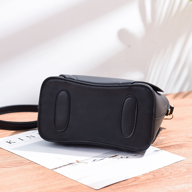 Factory Direct Sales New Fashion Bag Schoolgirl Bag Women&#039;s Handbag Shoulder Bag New Quality Stall Bag