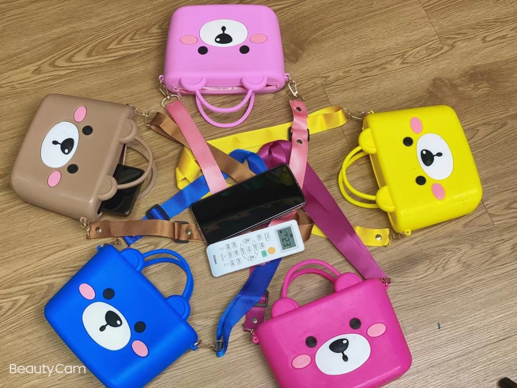 Large Silicone Phone Bag Satchel Cartoon Bag Epoxy Bag Children's Bags Toy Cartoon Satchel
