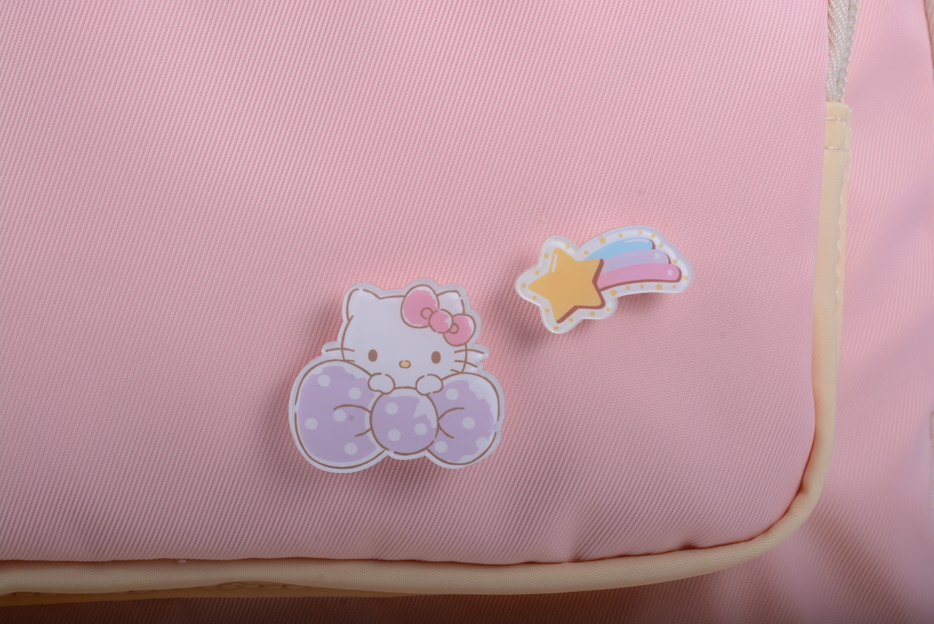 Hellokitty Children's Schoolbag Elementary School Girl Portable Burden Alleviation Back Care Cartoon Bag Wholesale