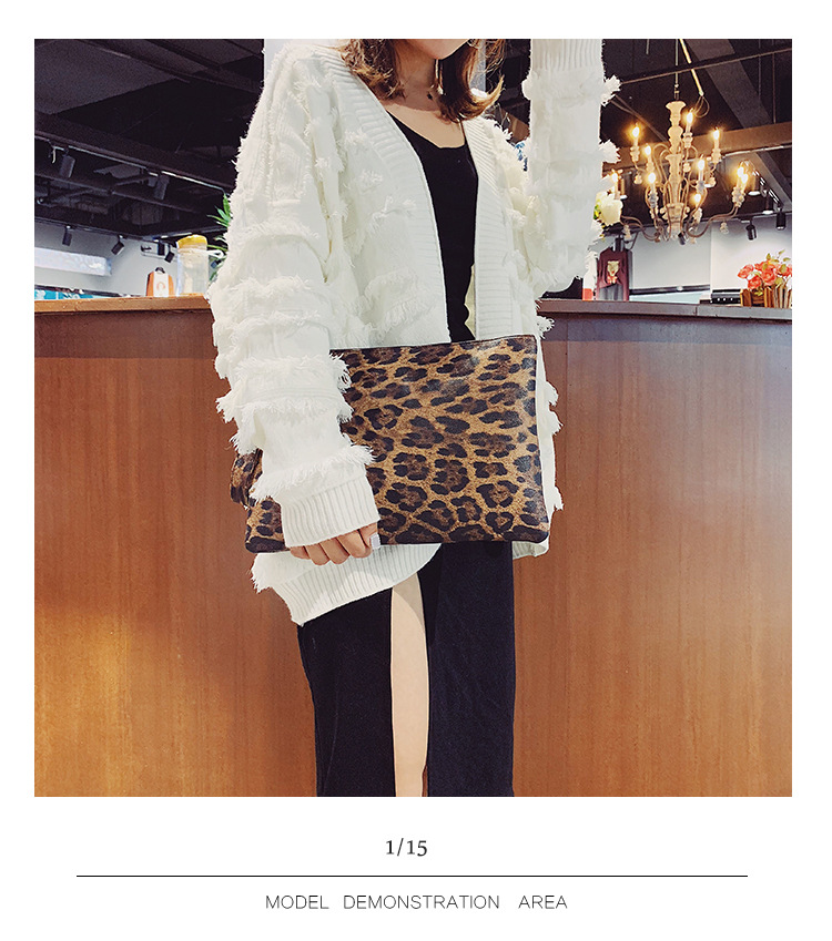 INS Clutch Female 2020 Trendy Korean Style Leopard Print Elegance Retro Hong Kong Style Fashion Tablet Bag INS Clutch Female 2020 Trendy Korean Style Leopard Print Elegance Retro Hong Kong Style Fashion Tablet Bag