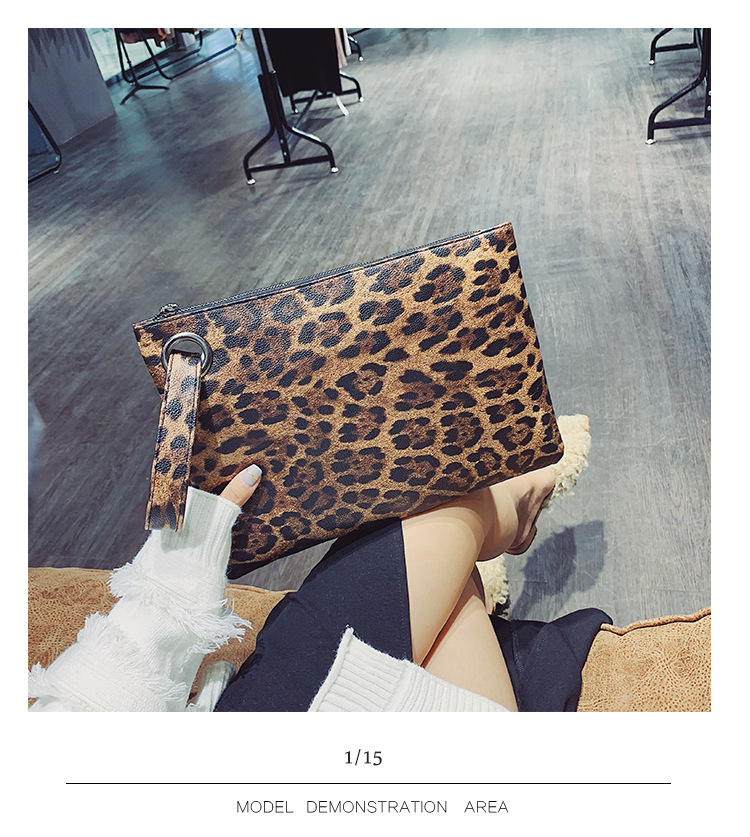 INS Clutch Female 2020 Trendy Korean Style Leopard Print Elegance Retro Hong Kong Style Fashion Tablet Bag INS Clutch Female 2020 Trendy Korean Style Leopard Print Elegance Retro Hong Kong Style Fashion Tablet Bag