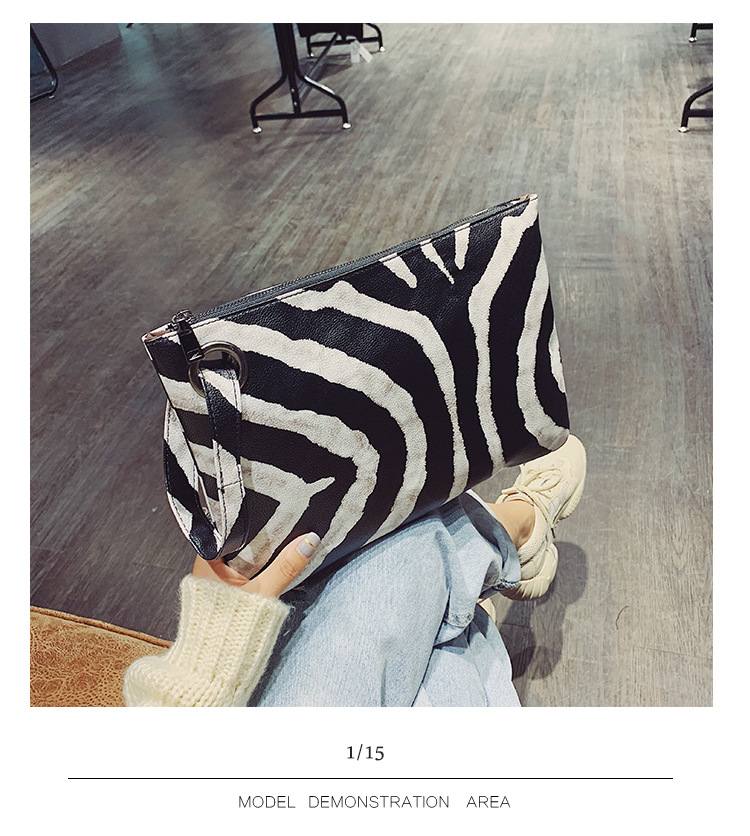 INS Clutch Female 2020 Trendy Korean Style Leopard Print Elegance Retro Hong Kong Style Fashion Tablet Bag INS Clutch Female 2020 Trendy Korean Style Leopard Print Elegance Retro Hong Kong Style Fashion Tablet Bag
